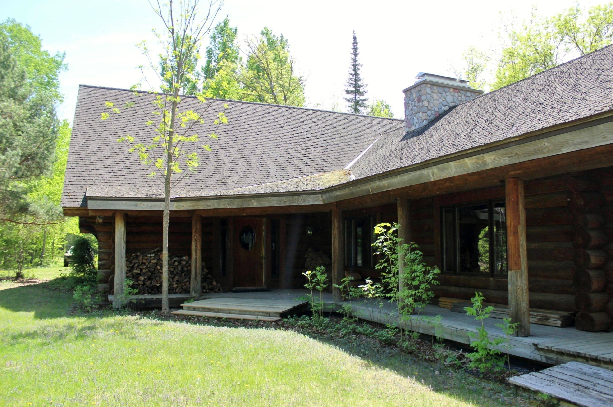 85 JENKINS DR, Dawson, ON P0W 1L0