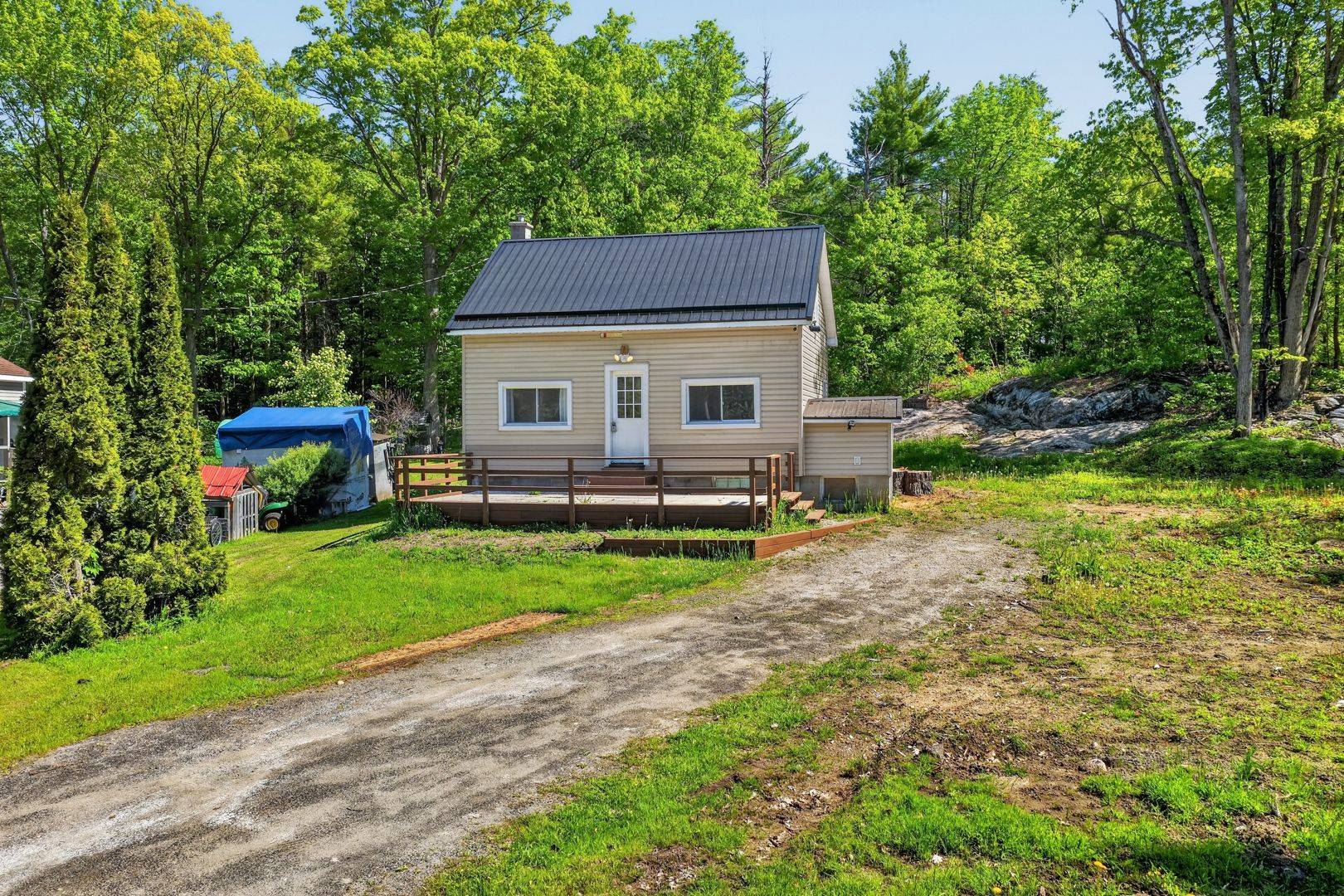 1018 Sniders Bay RD, Gravenhurst, ON P1P 1R2