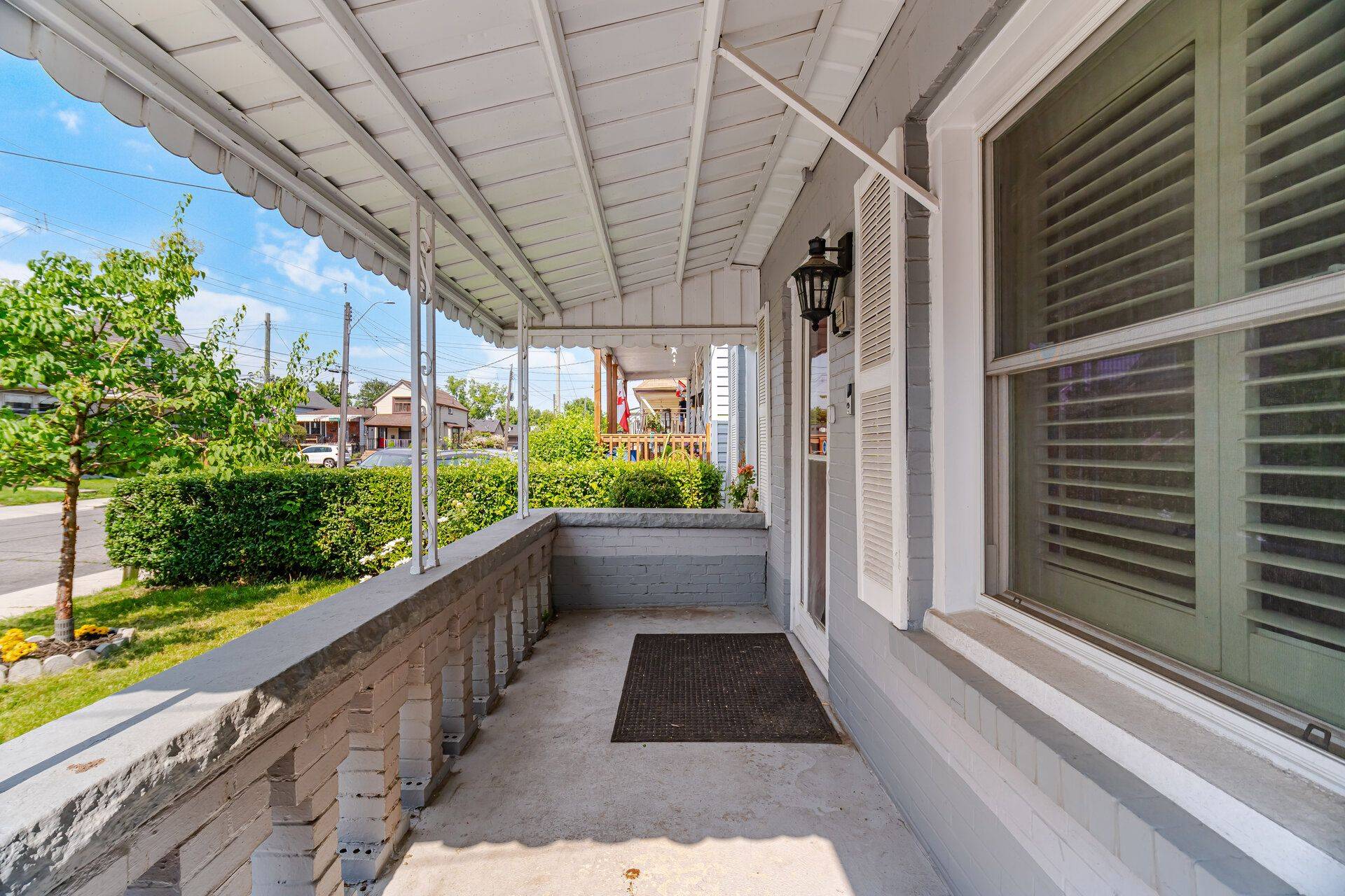 25 Hope AVE, Hamilton, ON L8H 2E1