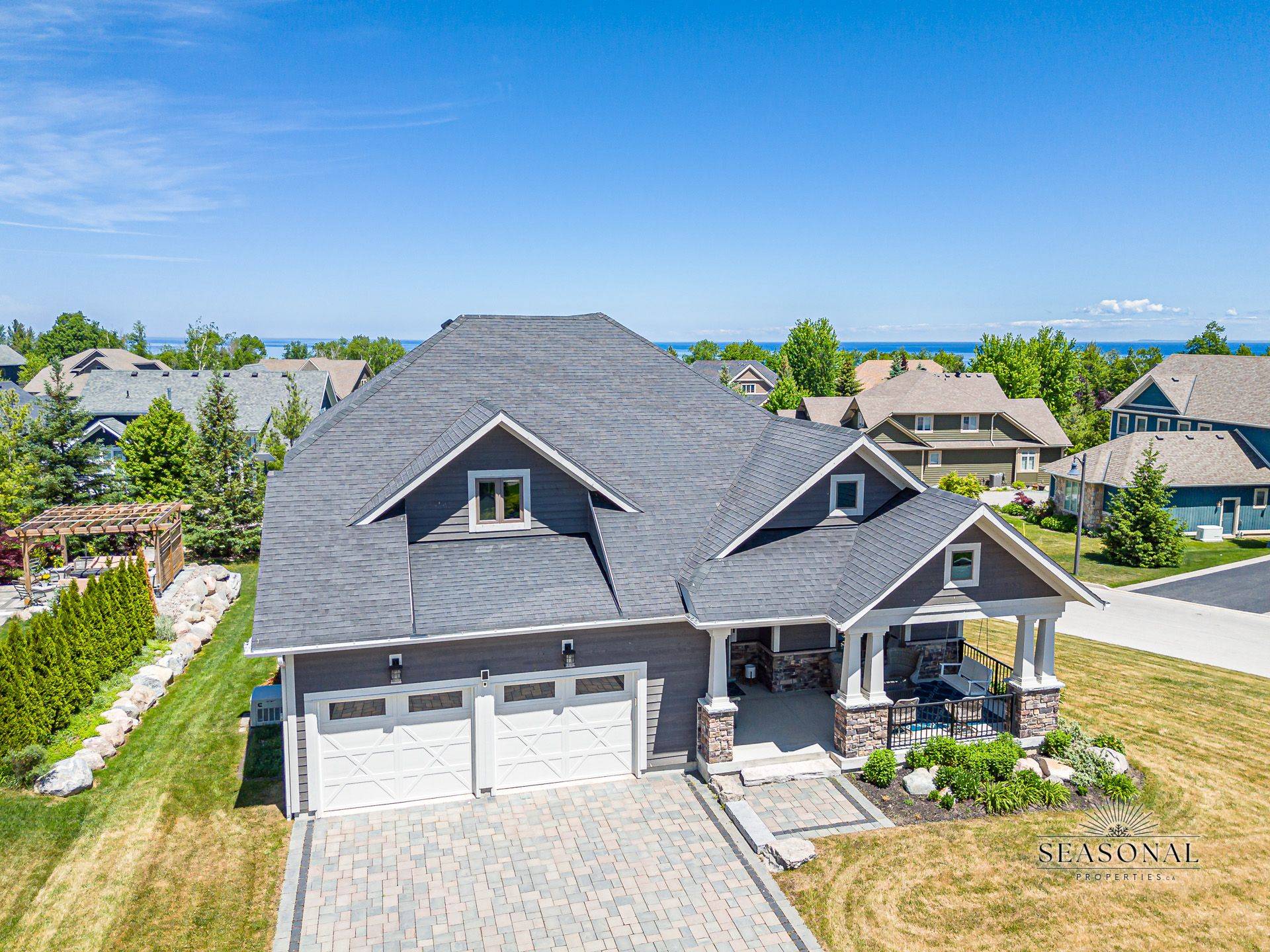 113 Landry LN, Blue Mountains, ON N0H 2P0