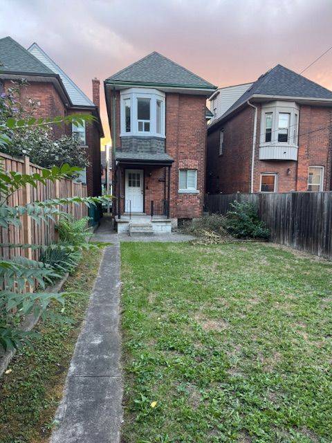 37 Gladstone AVE, Hamilton, ON L8M 2H7