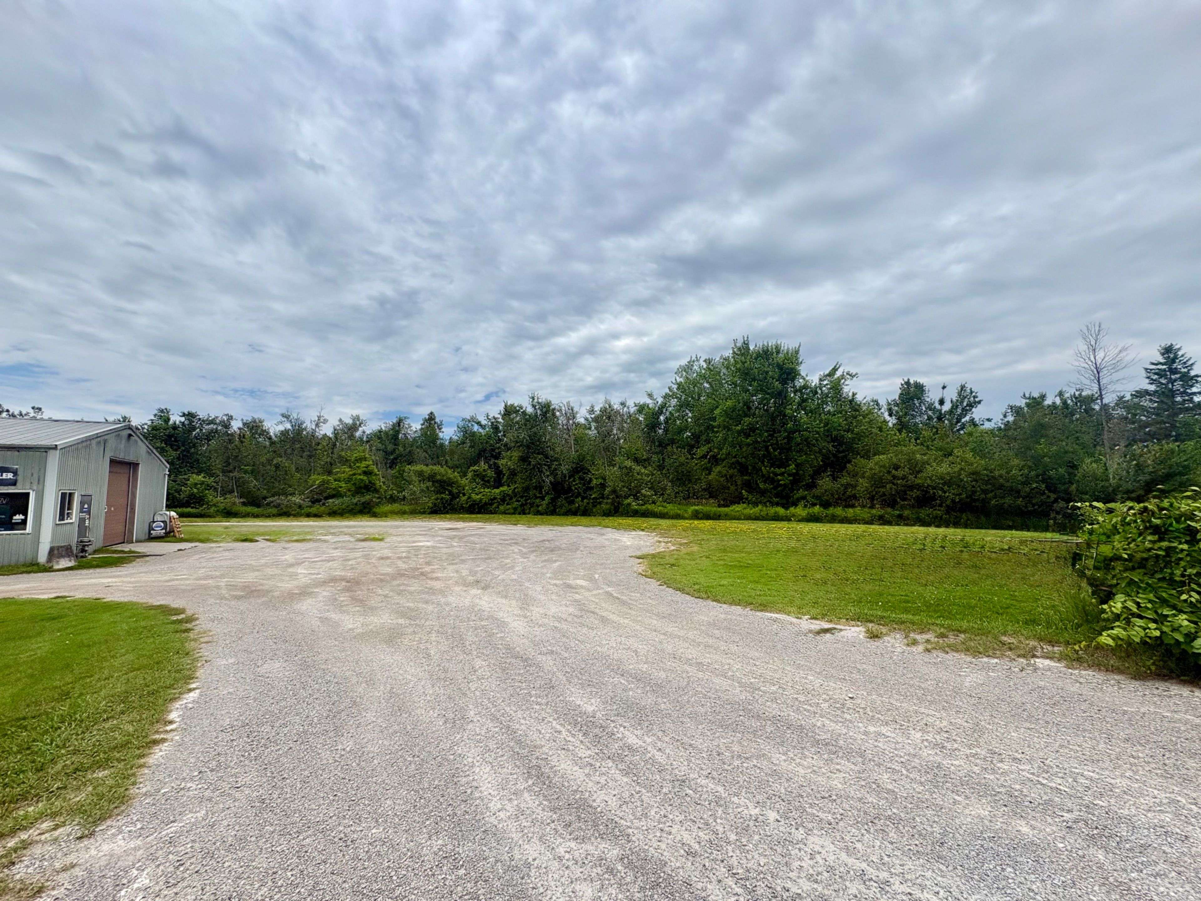 87 Killarney Bay RD, Kawartha Lakes, ON K0M 1G0