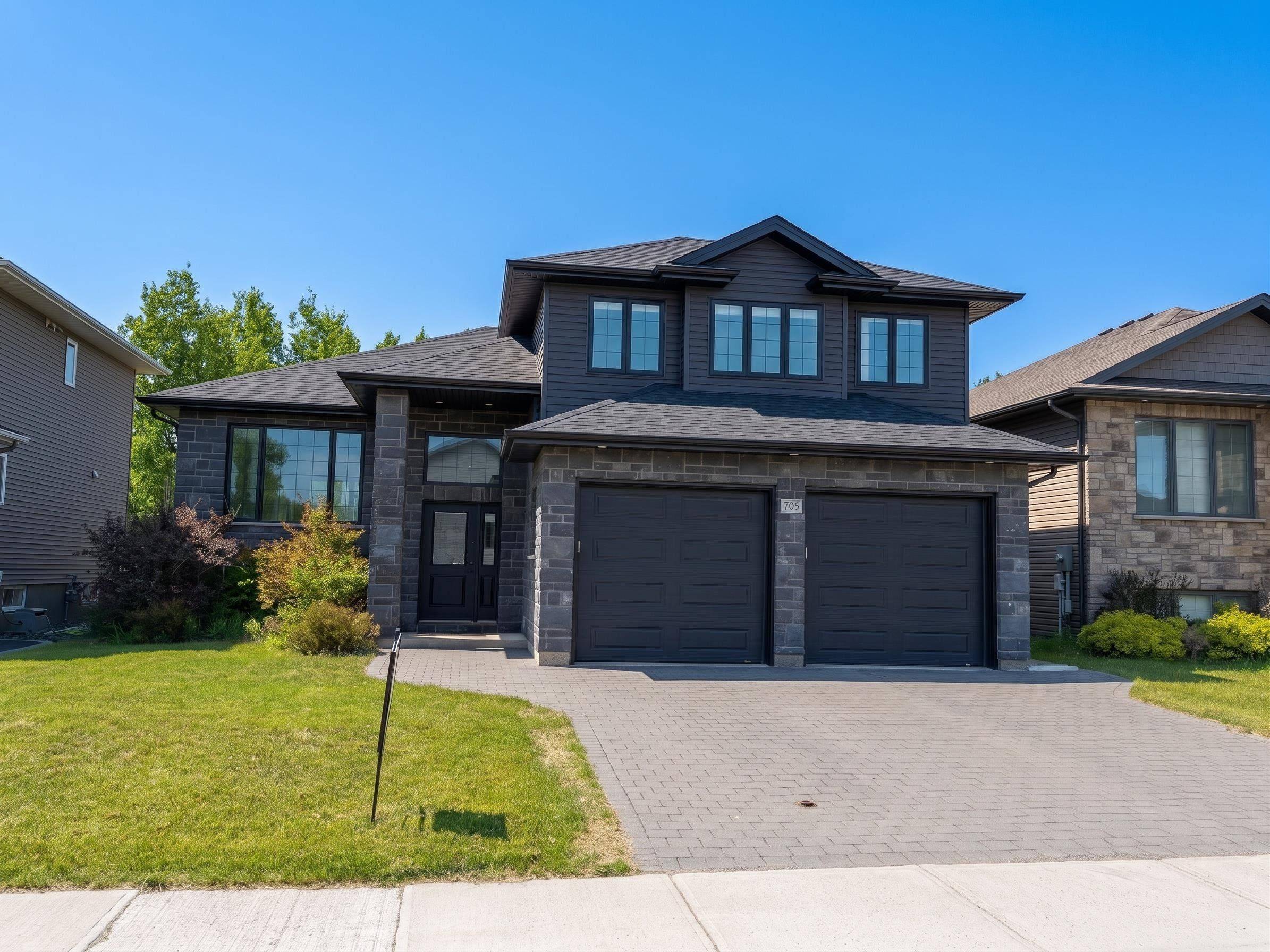 705 Fieldstone PL, Thunder Bay, ON P7B 3Z7