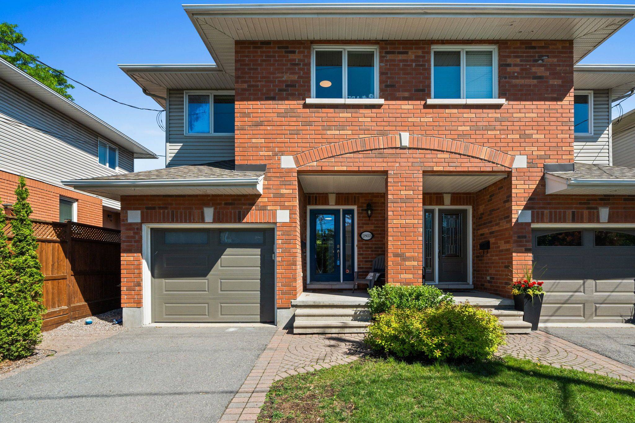 2803 St. Stephen's ST, Britannia Heights - Queensway Terrace N And Area, ON K2B 1B6