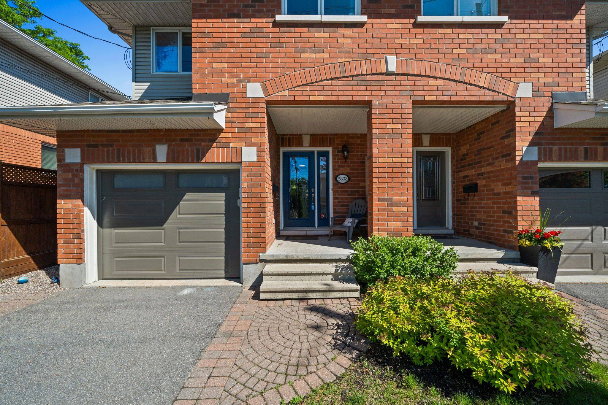 2803 St. Stephen's ST, Britannia Heights - Queensway Terrace N And Area, ON K2B 1B6