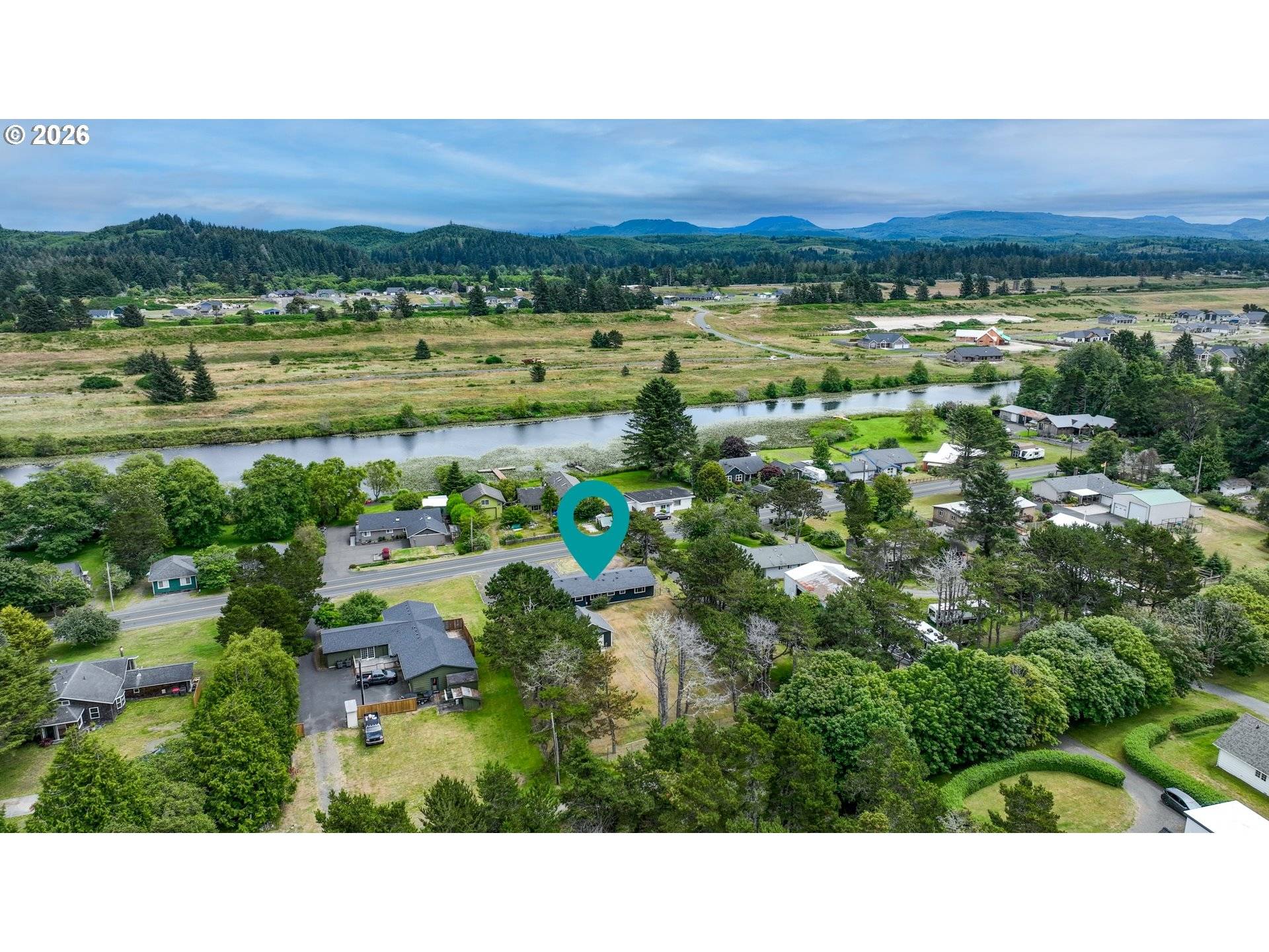 90364 LEWIS RD, Warrenton, OR 97146