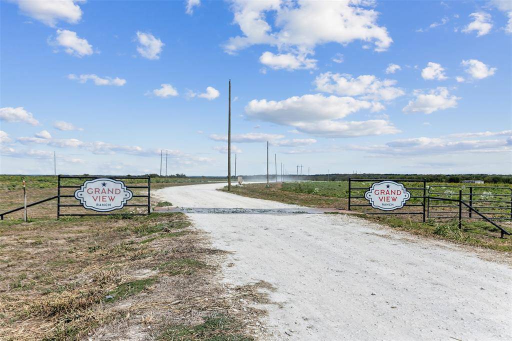 450 Private Road 453 Road #Lot 12, Grandview, TX 76050