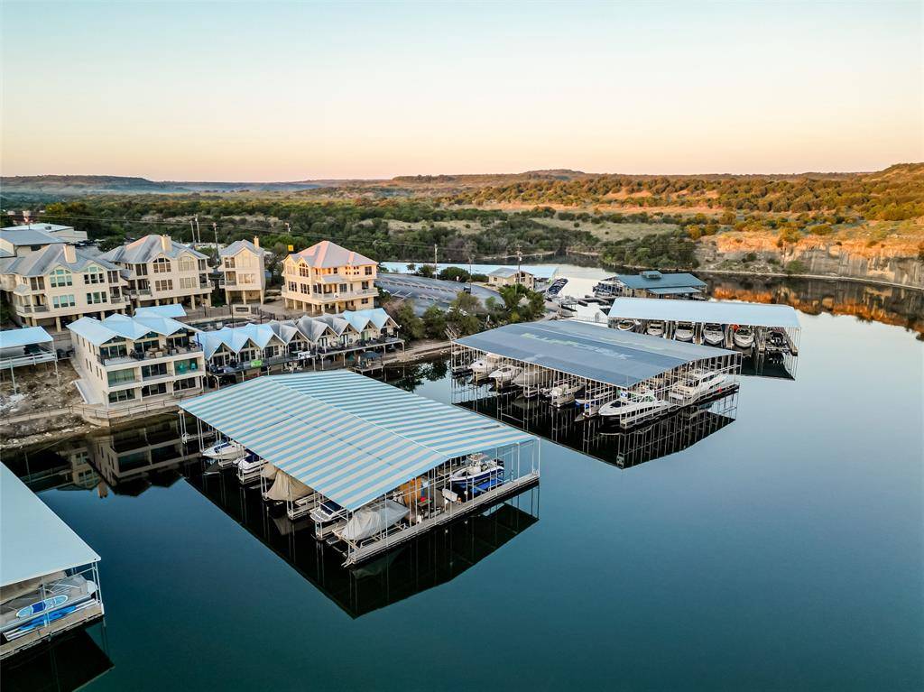 3005 Upcreek Alley #4, Strawn, TX 76475