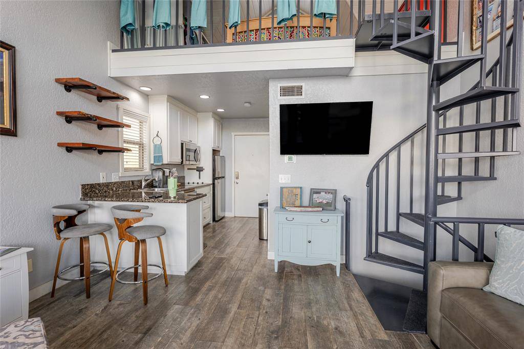 3005 Upcreek Alley #4, Strawn, TX 76475