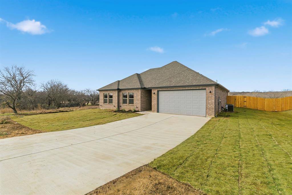 502 Cumberland Trail, Bridgeport, TX 76458
