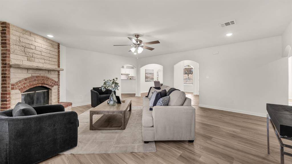 1735 Woodridge Court, Aledo, TX 76008
