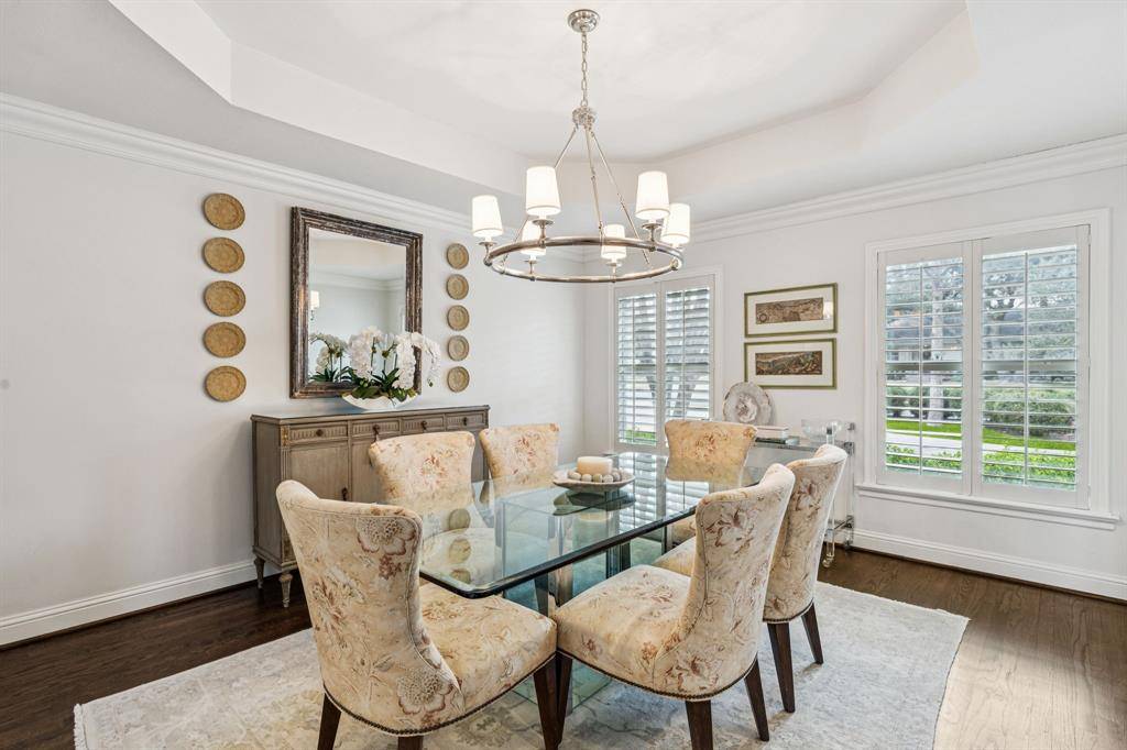 7032 Lavendale Avenue, Dallas, TX 75230