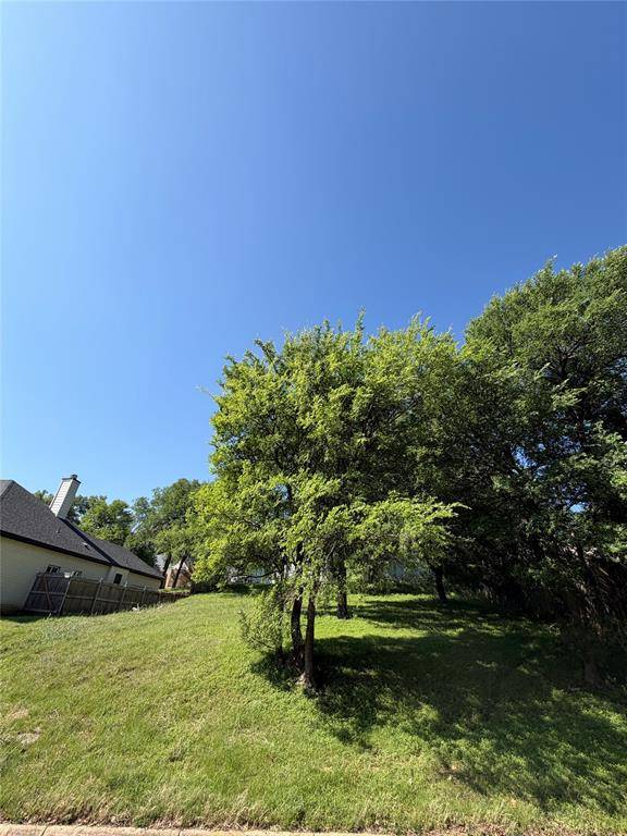 844 Newport Road, Fort Worth, TX 76120