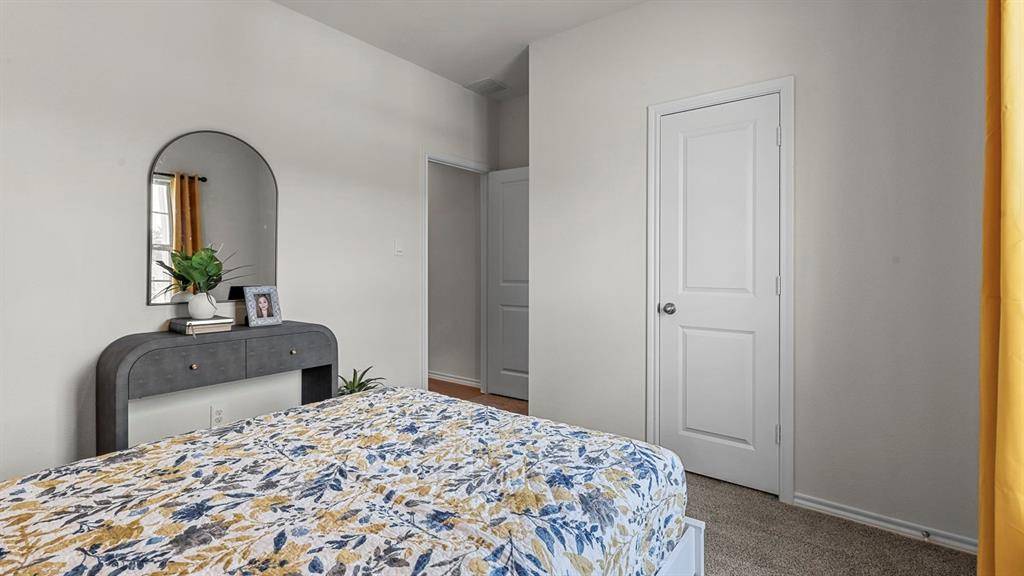200 Van Horn Drive, Terrell, TX 75160