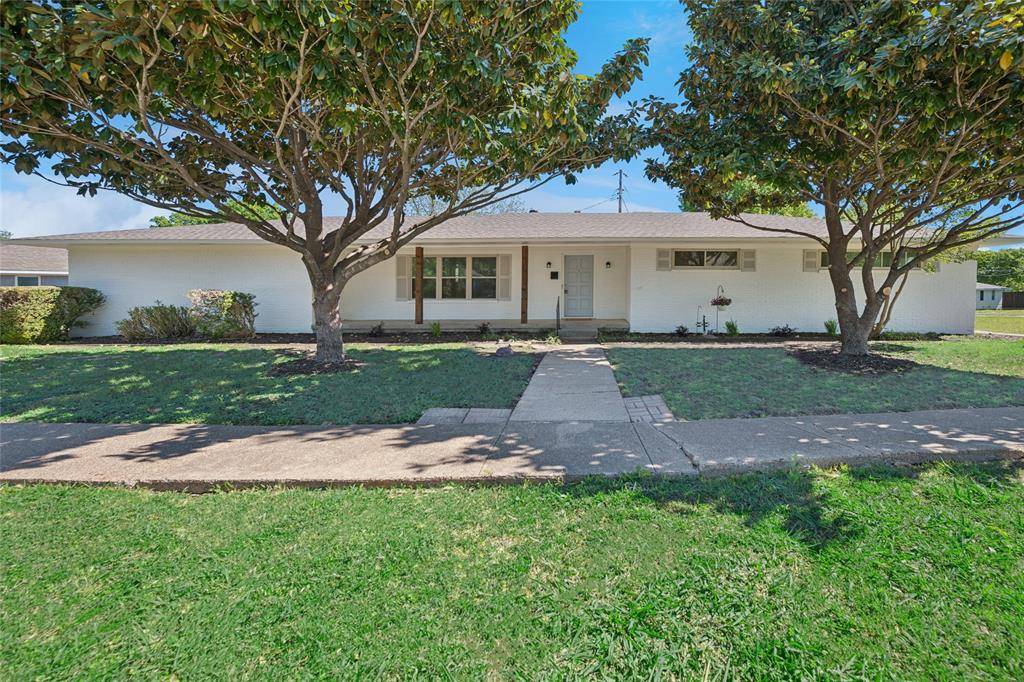 202 Joe White Street, Rockwall, TX 75087