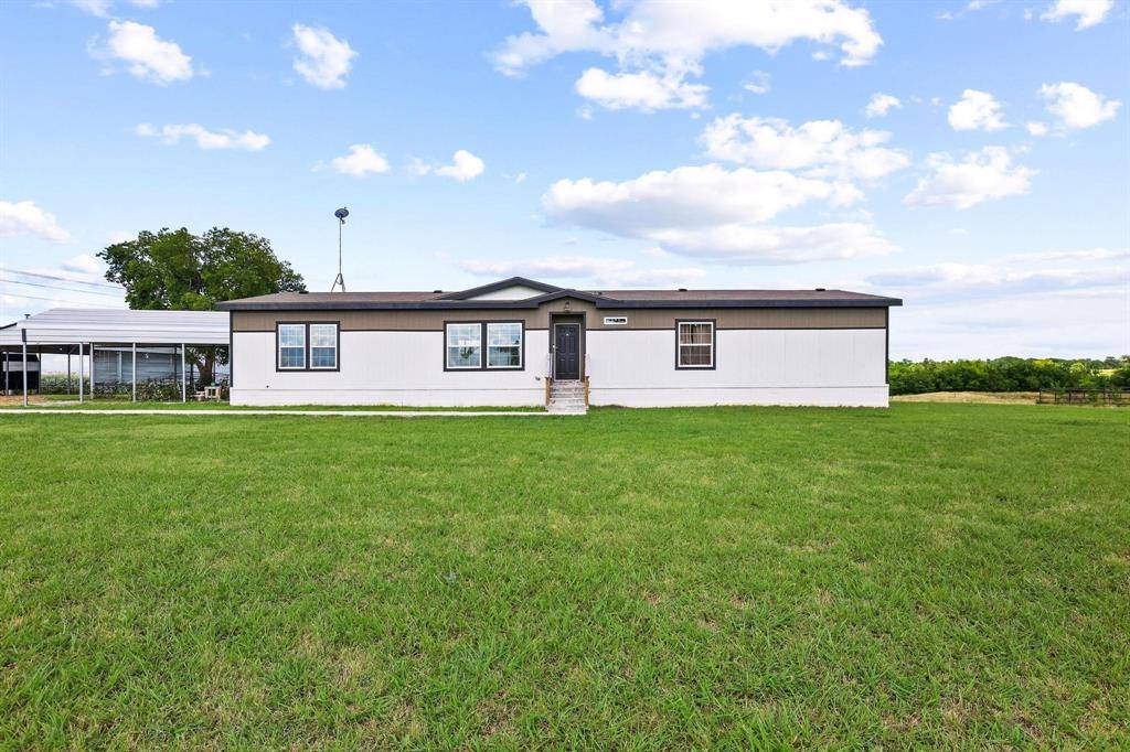 10950 County Road 632, Blue Ridge, TX 75424