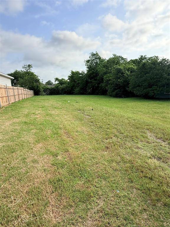 3932 Lee Street, Greenville, TX 75401