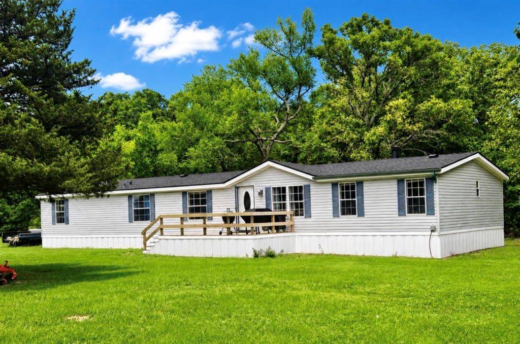 200 Private Road 5828, Fruitvale, TX 75127