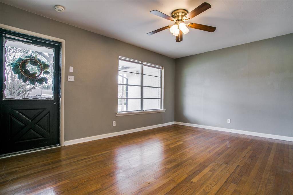 404 Valley Drive, Rockwall, TX 75087