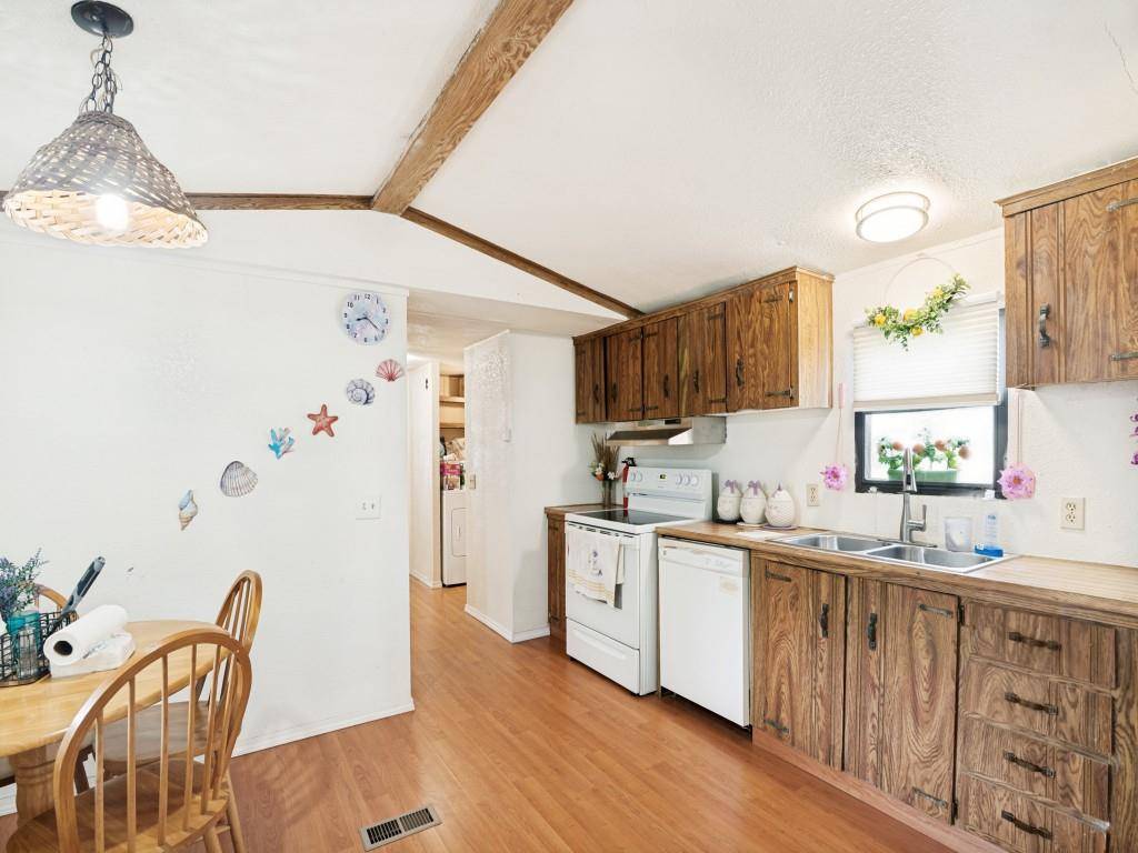 117 Prairie Drive, Mabank, TX 75156