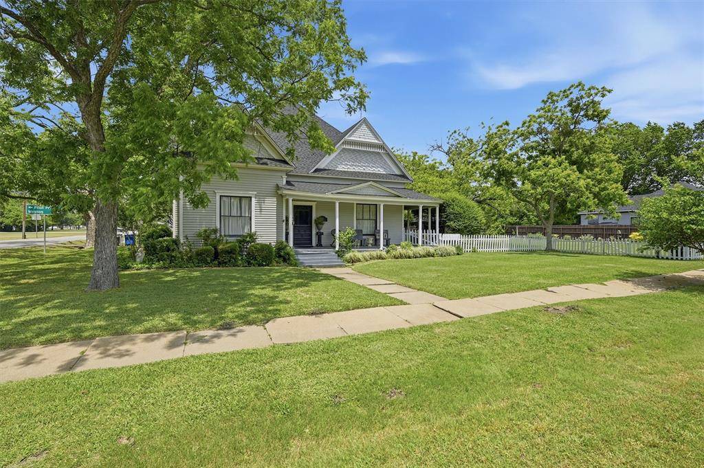 202 E Main Street, Celina, TX 75009