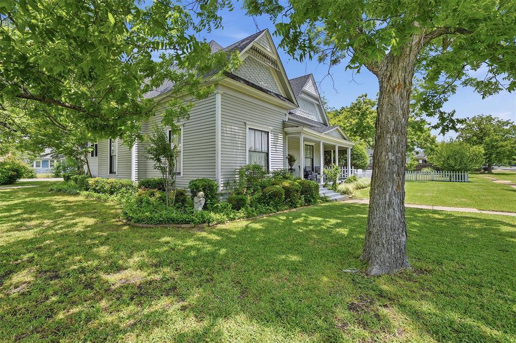 202 E Main Street, Celina, TX 75009