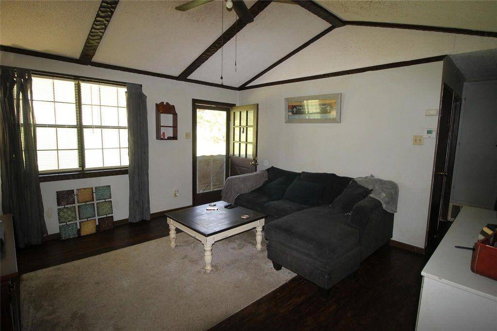 417 Myrtle Drive #A/B, Jacksonville, TX 75766