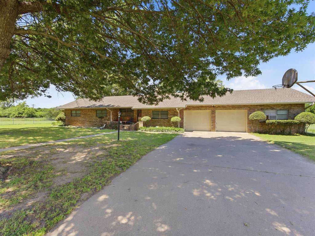 7642 Tx-175, Montague, TX 76251