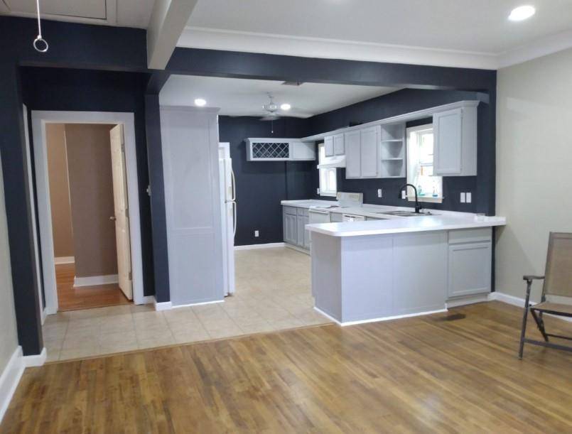 1726 Bagby Avenue, Waco, TX 76706