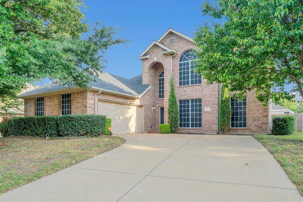 1107 Eastbrook Drive, Glenn Heights, TX 75154