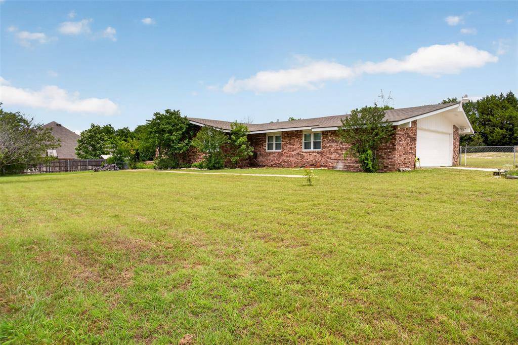 224 Billo Court, Weatherford, TX 76087