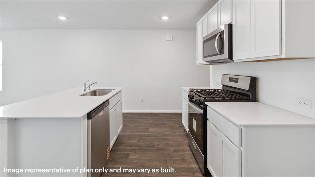 3511 Spring Time Street, Talty, TX 75126