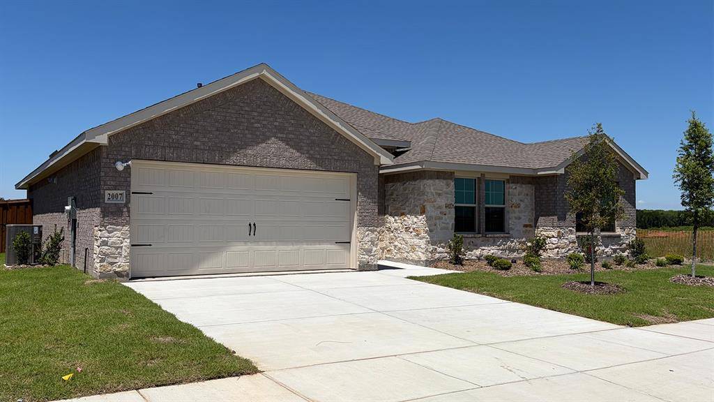 2007 Reveille Way, Terrell, TX 75160