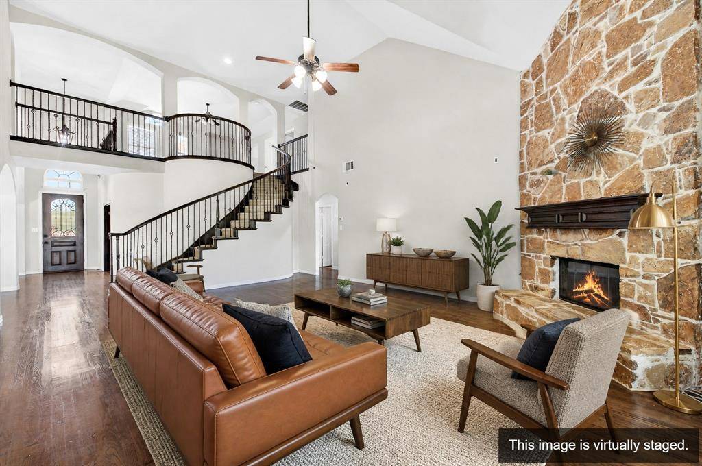13811 Sorano Drive, Frisco, TX 75035