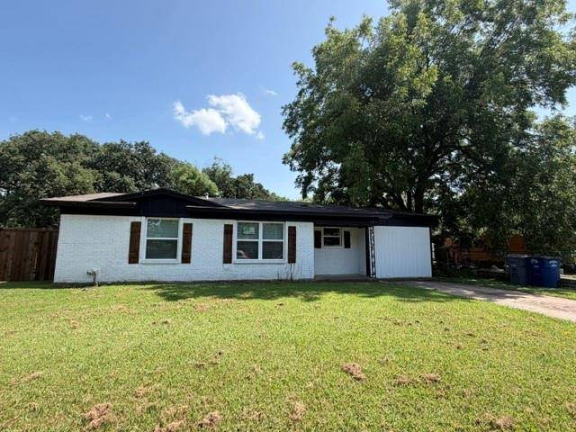 6836 Western Hills Drive, Dallas, TX 75217