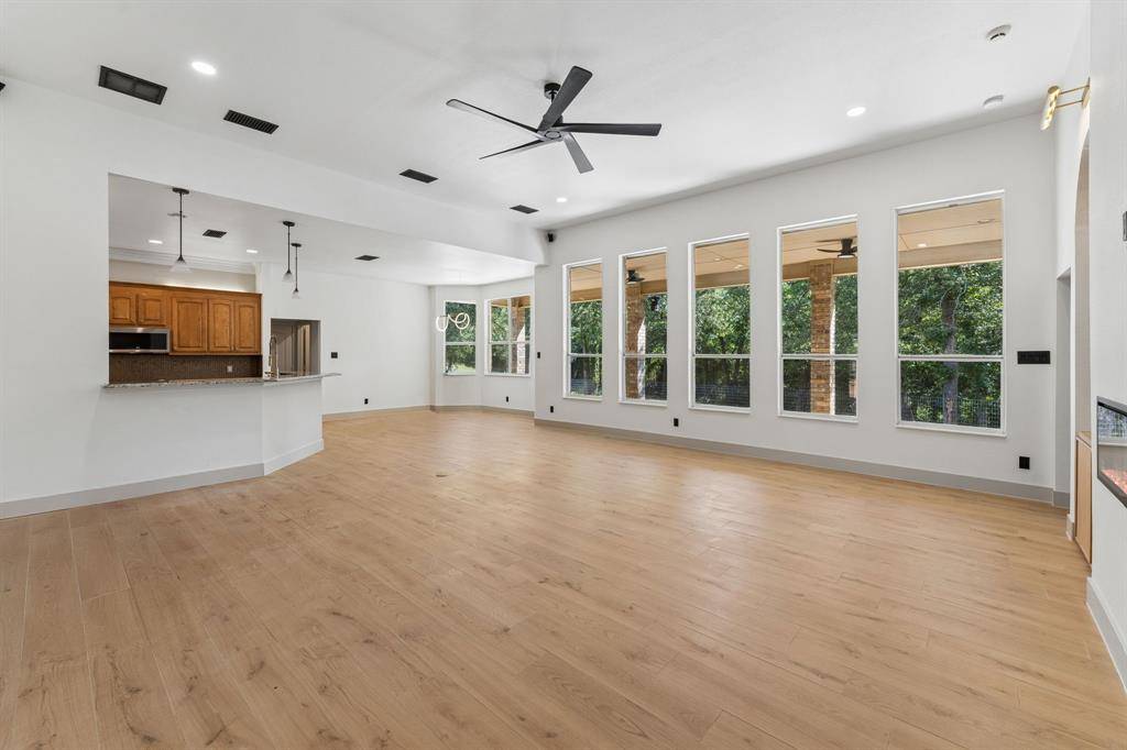 3884 County Road 401, Alvarado, TX 76009