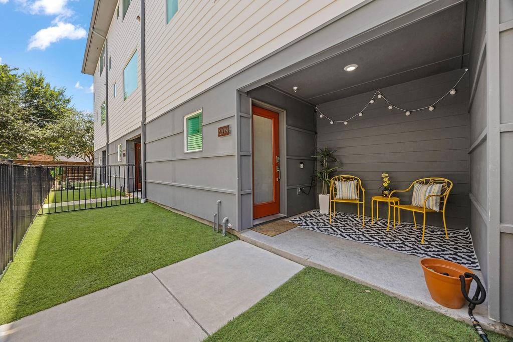 5018 Bryan Street #203, Dallas, TX 75206