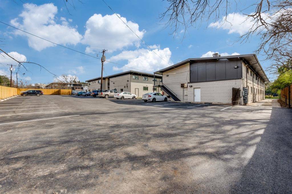 5917 Gaston Avenue #111, Dallas, TX 75214
