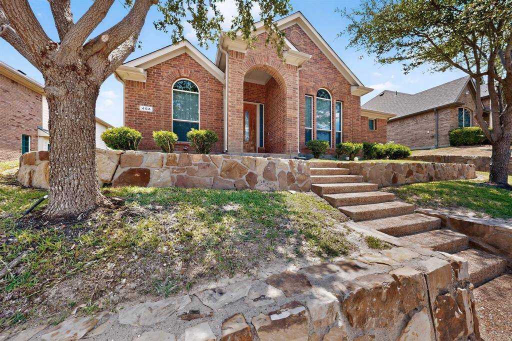 404 Castle Street, Desoto, TX 75115