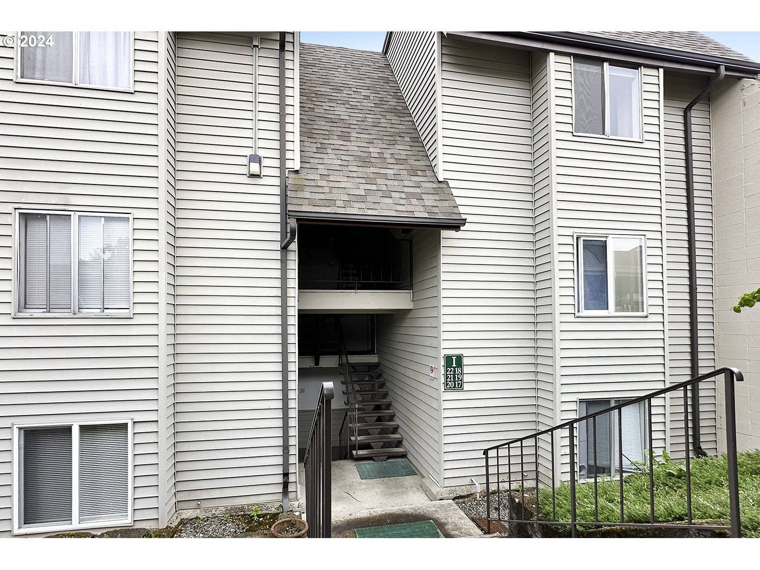 200 SW FLORENCE AVE #I-18, Gresham, OR 97080