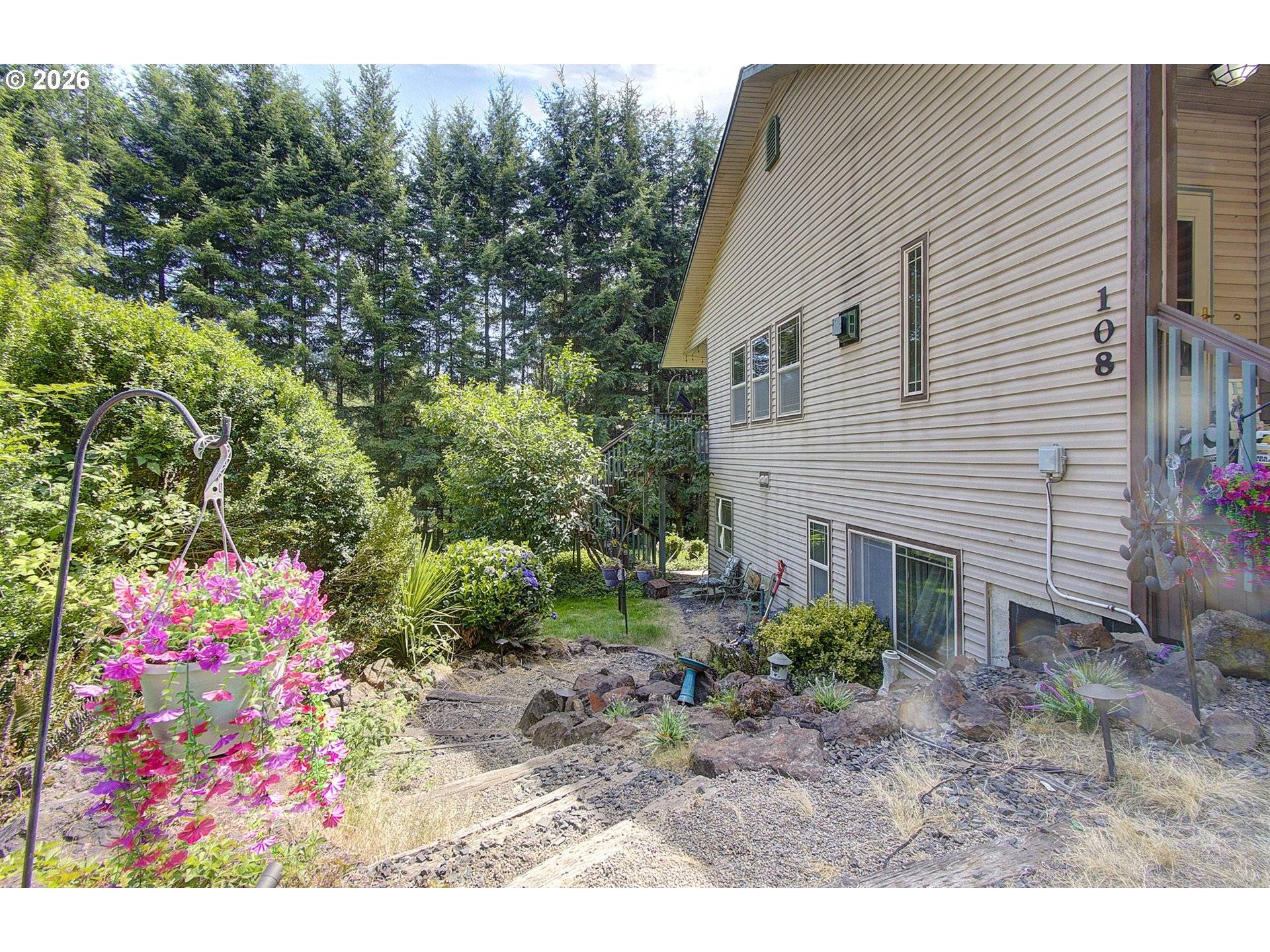 108 FRIDAY RD, Ariel, WA 98603