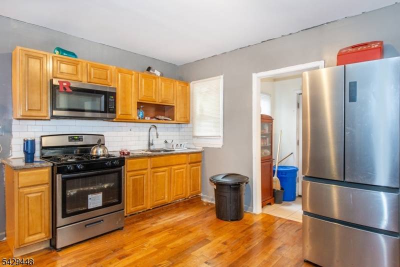 346 S 20th, Newark City, NJ 07103