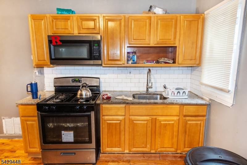 346 S 20th, Newark City, NJ 07103