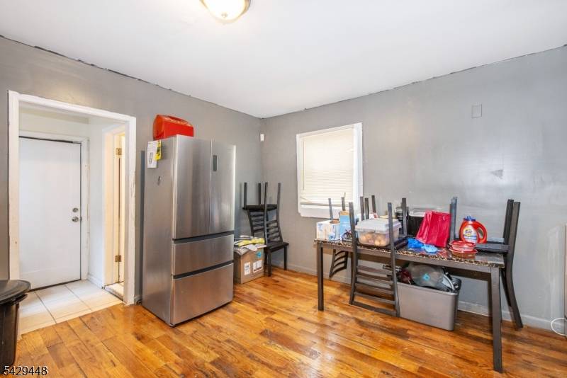 346 S 20th, Newark City, NJ 07103