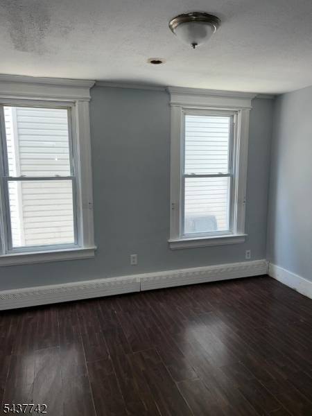 58 Cypress St, Newark City, NJ 07108