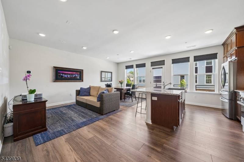 7 Jessica Ln 11202, Union Twp., NJ 07083