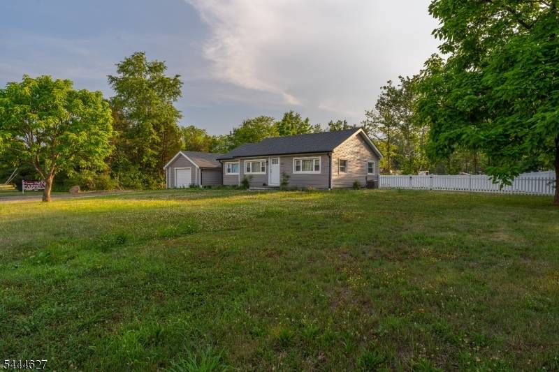 325 Roycefield Rd, Hillsborough Twp., NJ 08844