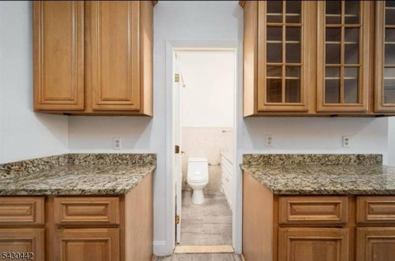 75 Palisade Ave, Jersey City, NJ 07306