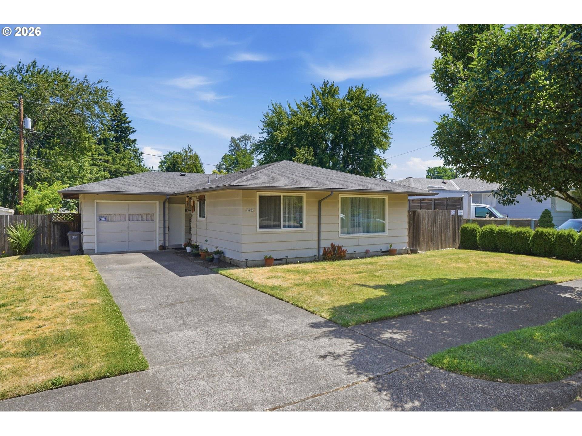 8802 N CHASE AVE, Portland, OR 97217