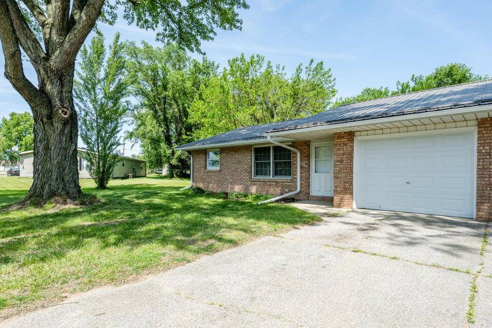 6830 E Napier AVE #3, Bainbridge Twp, MI 49022